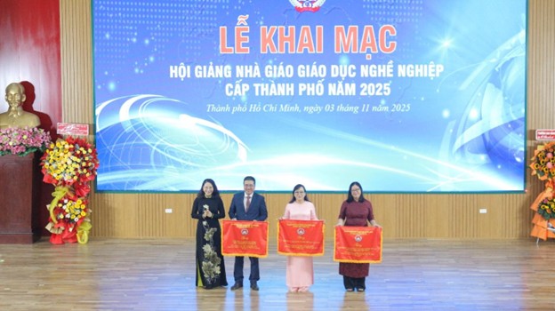 LỄ KHAI MẠC HỘI GIẢNG NHÀ GIÁO GIÁO DỤC NGHỀ NGHIỆP NĂM 2025